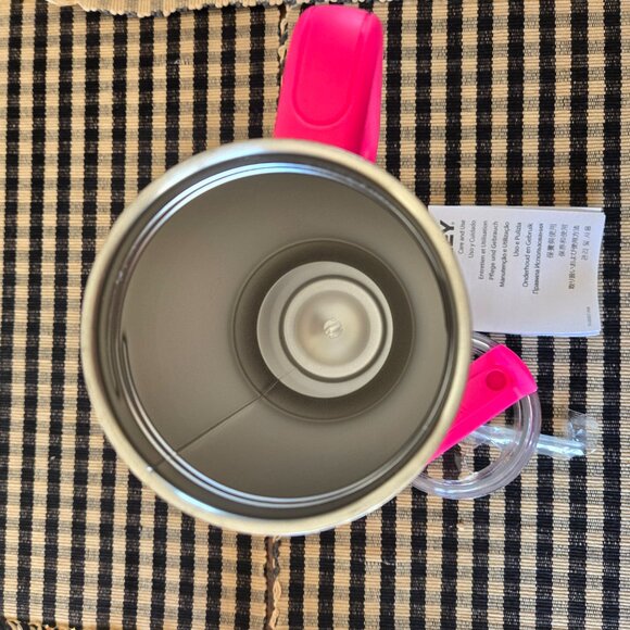 Stanley 40 Ounce Hot / Cold Pink Camo Insulated Cup with Handle Lid and Straw - Picture 6 of 8